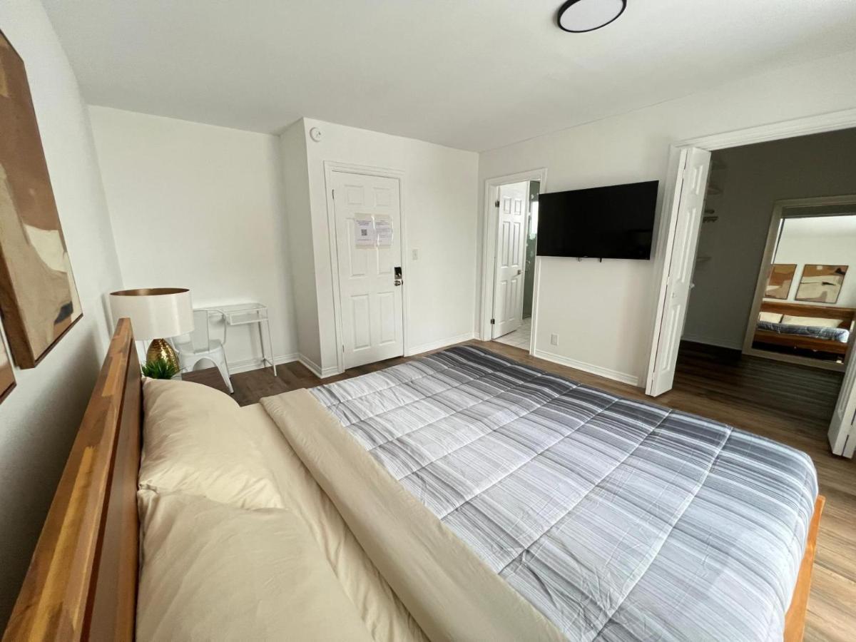 Letitia Heights !E Spacious And Quiet Private Bedroom With Private Bathroom Barrie Buitenkant foto