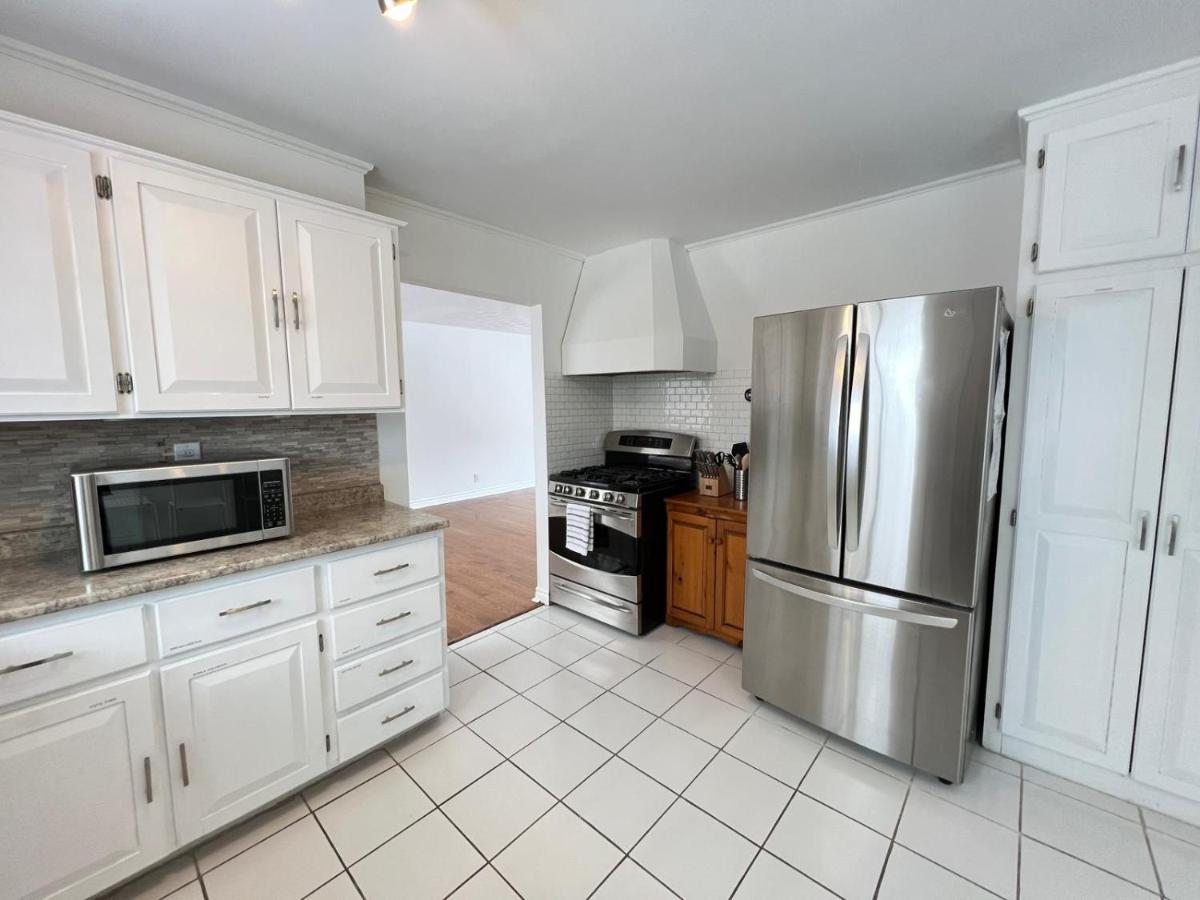 Letitia Heights !E Spacious And Quiet Private Bedroom With Private Bathroom Barrie Buitenkant foto
